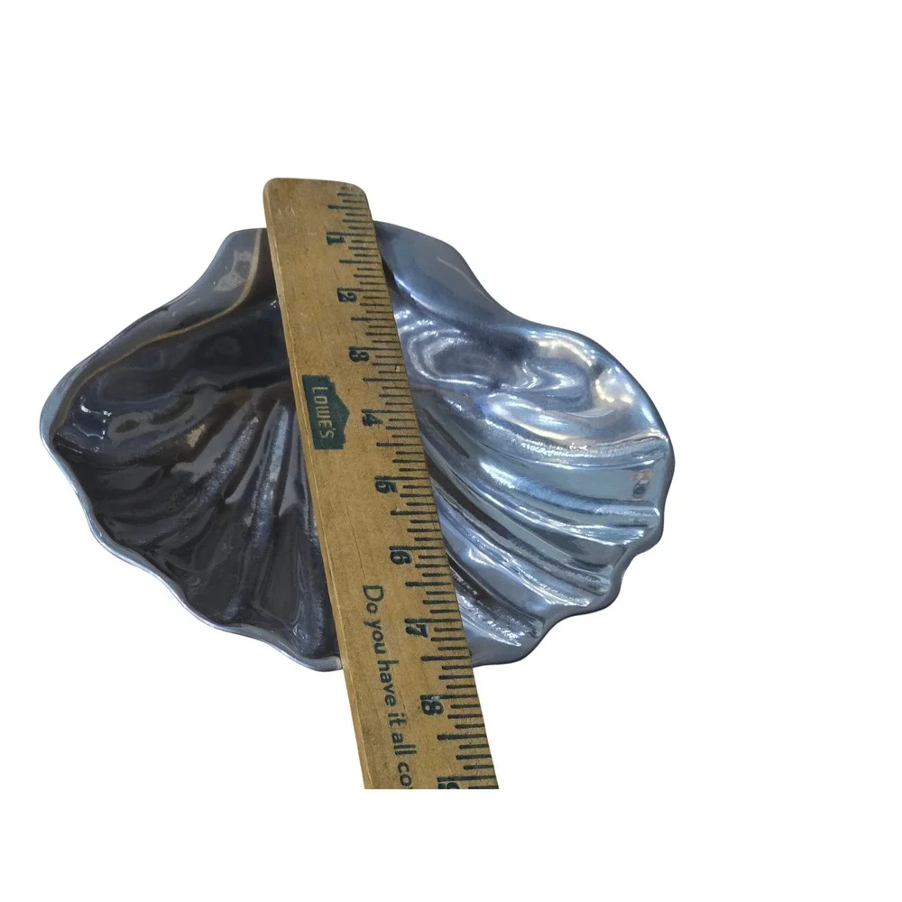 Wilton Armetale Scallop Shell‎ Bowl Silver Metal Footed Serving Dish 8 Inch USA
